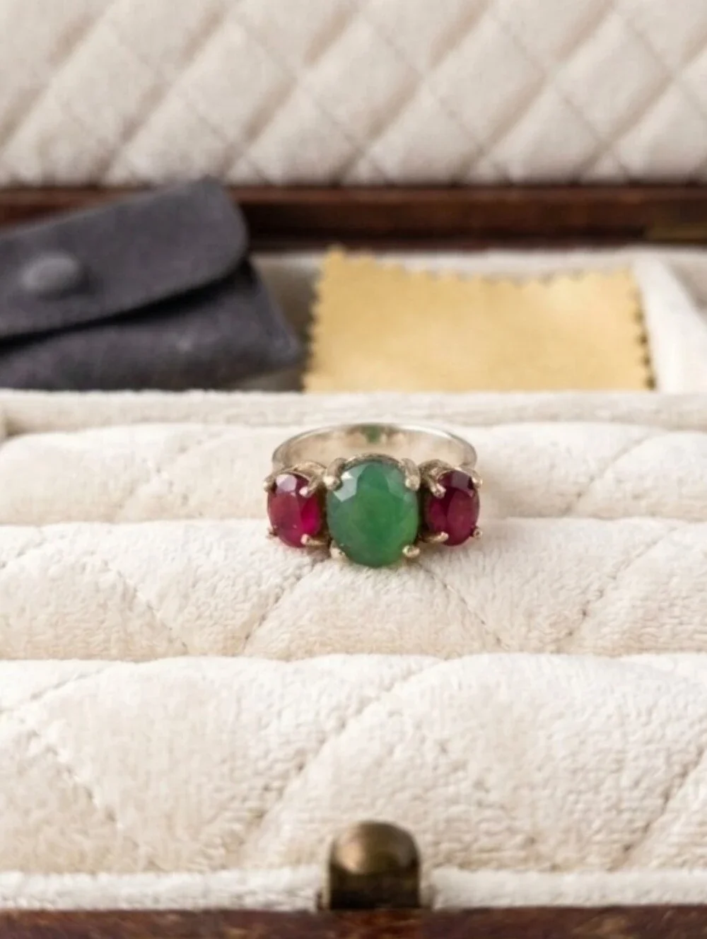 Vintage 925 Sterling Silver Emerald & Ruby Three-Stone Ring - Size 8